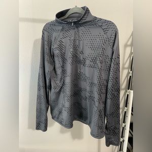 Under Armour Run Gray Fitted Lightweight Quarter Zip Size XL